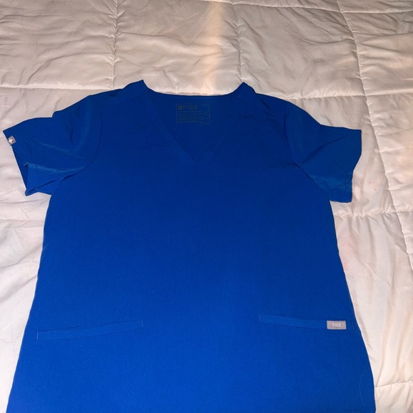FIGS Royal Blue Casma Scrub Top in Size Medium! Excellent Condition - Picture 1 of 2